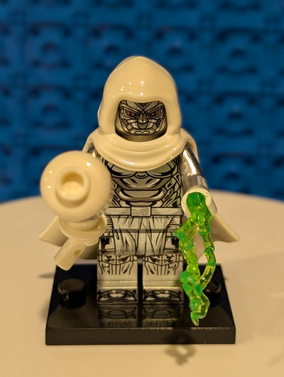 Deadpool & Marvel & D C Minifigures