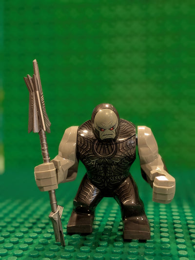 Big figure - Mini figures