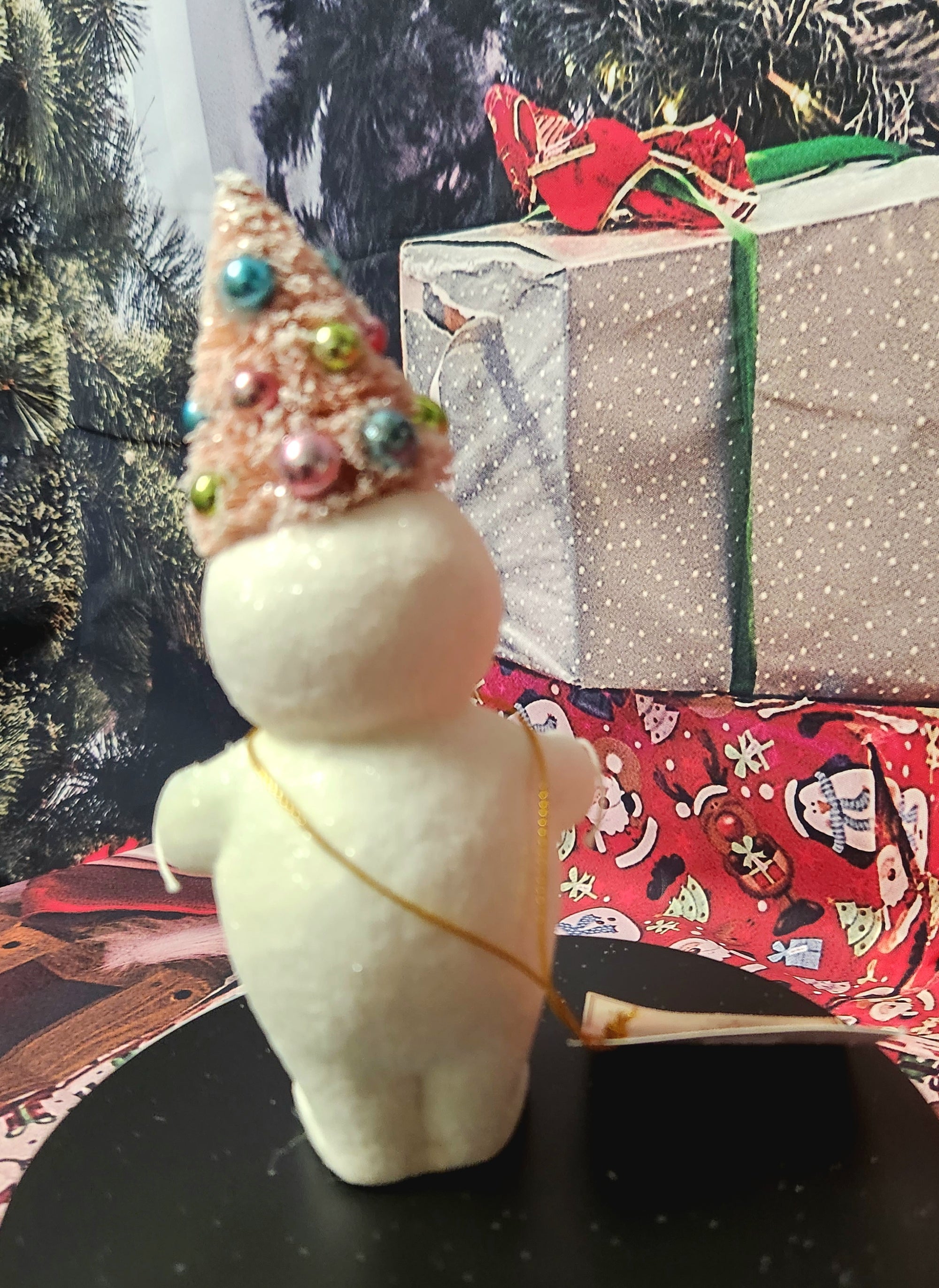 Pastel Snowman w/Tree Sm.